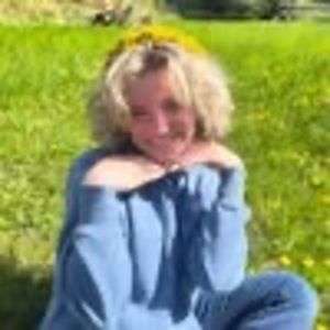 Meet your Posher, Mae